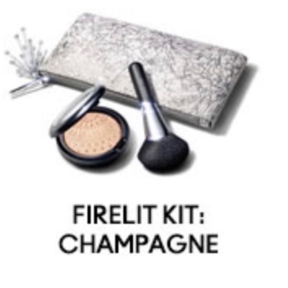 MAC Cosmetics Firelit Kit: Champagne - BNIB, Discontinued & Limited Edition
